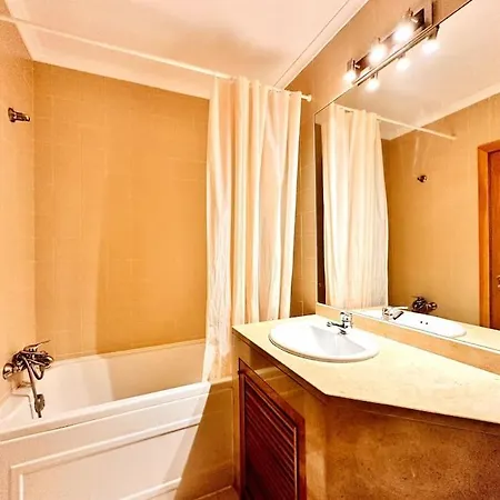 Sweety Bela Vista Apartment Lisbon